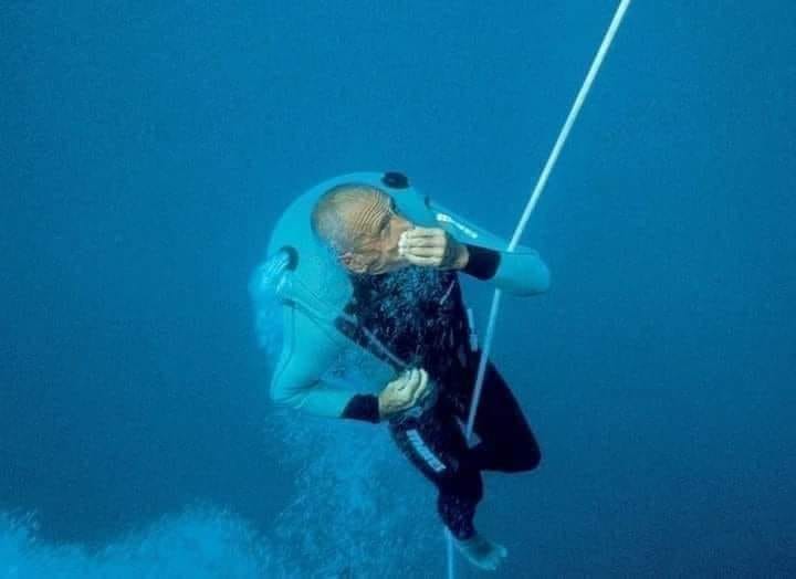The famous Italian diver Enzo Maiorca dove into the sea of Syracuse and The famous Italian diver Enzo Maiorca dove into the sea of Syracuse and