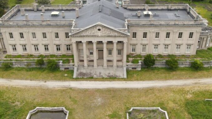 lynnewood-hall-8-1-1631199169-780x405-1